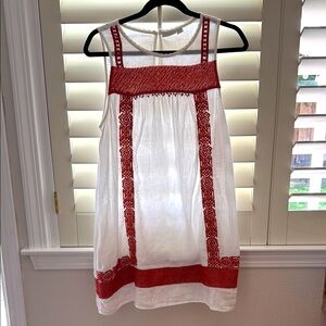 Elegant Red and White Sleeveless Dress